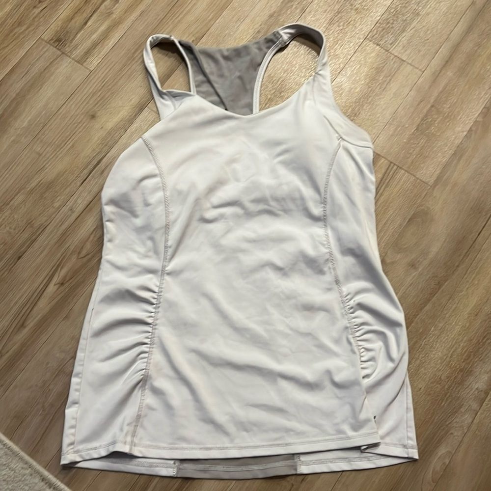 Kyodan racerback workout top white size medium